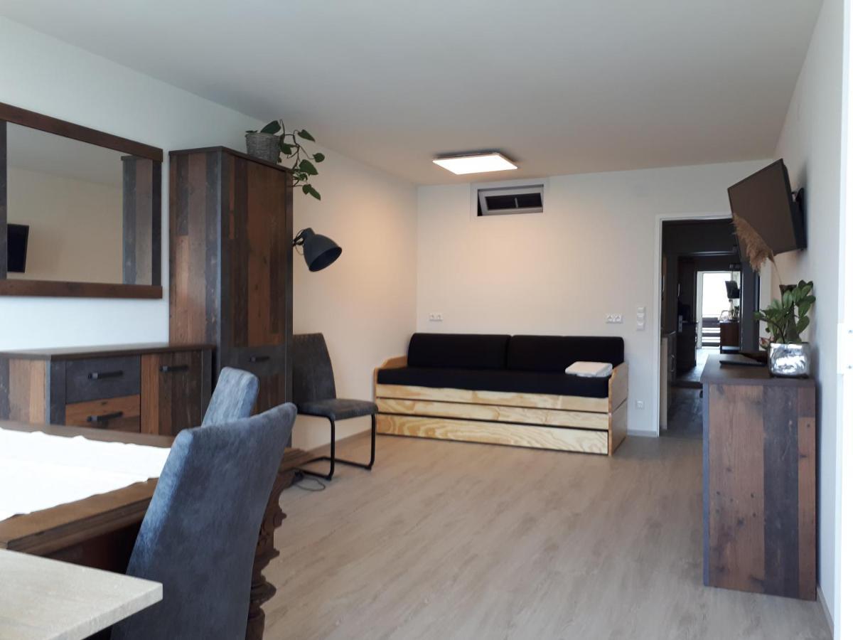 Anna Seeblick Appartement, Haus Haensel&Gretel Am Ossiachersee Mit Direktem Seezugang, Hallenbad Bodensdorf Eksteriør billede