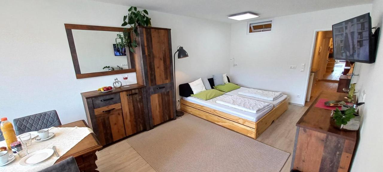 Anna Seeblick Appartement, Haus Haensel&Gretel Am Ossiachersee Mit Direktem Seezugang, Hallenbad Bodensdorf Eksteriør billede