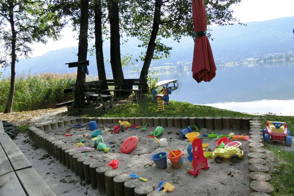 Anna Seeblick Appartement, Haus Haensel&Gretel Am Ossiachersee Mit Direktem Seezugang, Hallenbad Bodensdorf Eksteriør billede